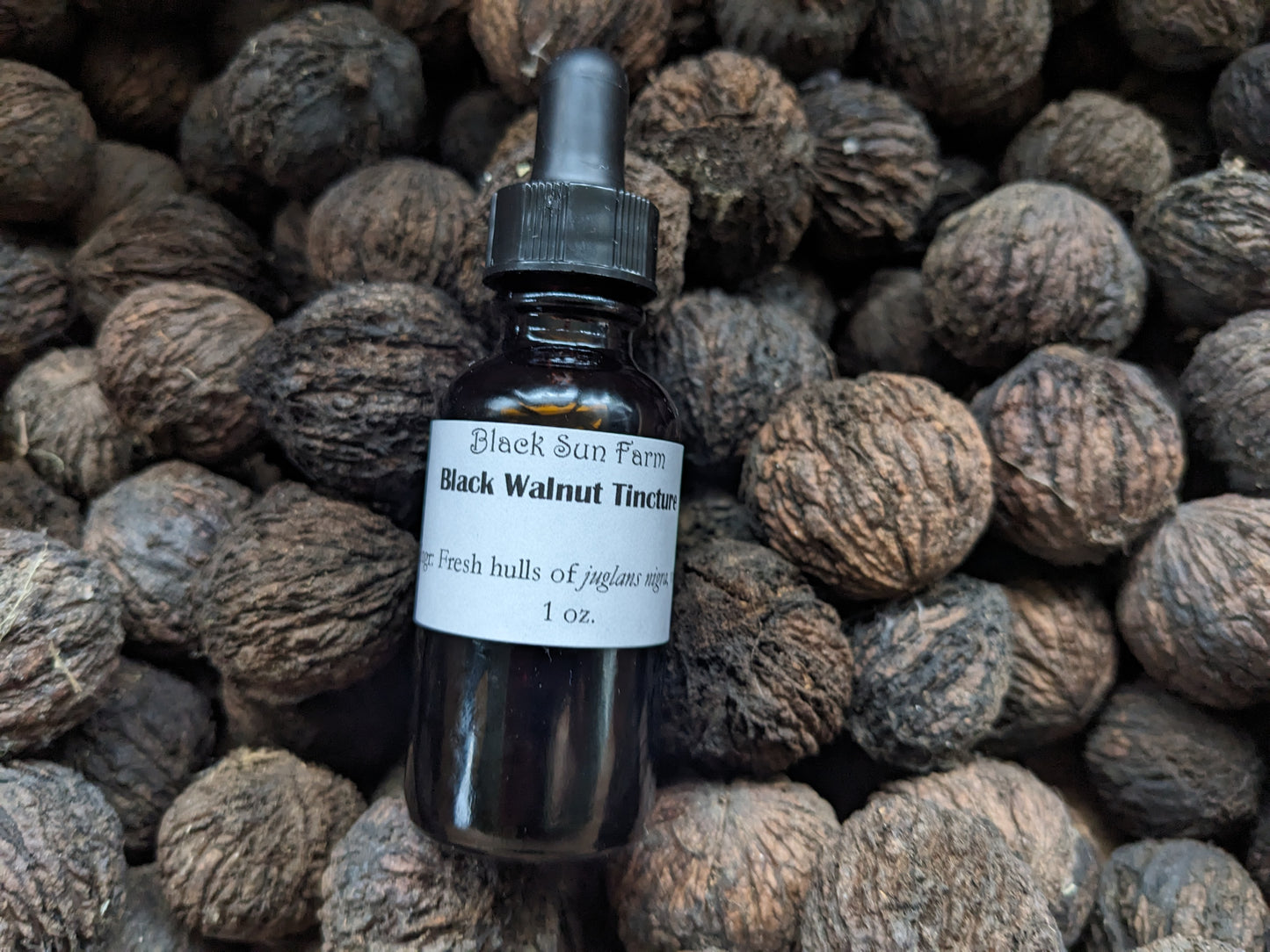 Black Walnut Leaf Tincture